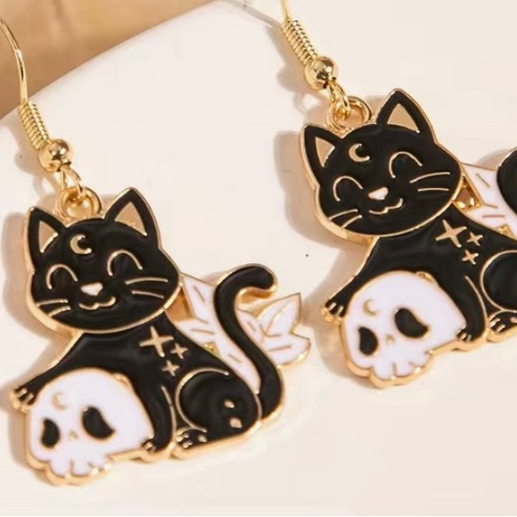 3/$24. Cat with skull for pierced ears - Picture 3 of 3